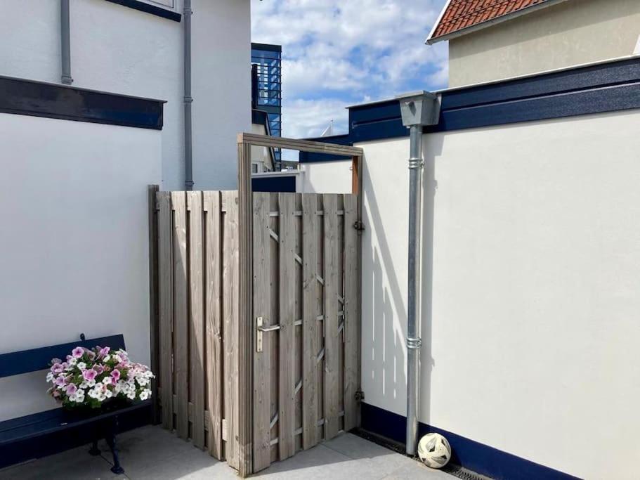 Beachhouse Stranddistel 100M From The Beach Noordwijk Exterior foto